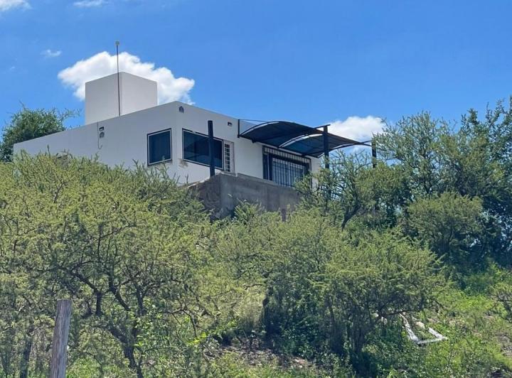 Casa · 60m² · 2 Ambientes · 1 Cochera