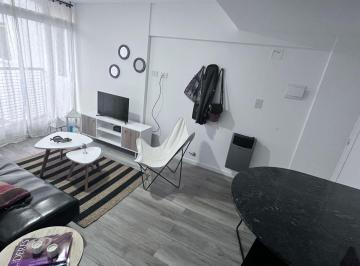 Departamento · 45m² · 2 Ambientes · Hermoso Depto Amoblado en Alquiler Temporario. Barrio Martin. Rosario