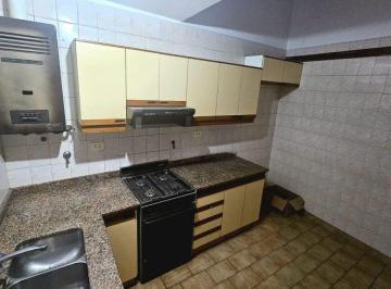 PH · 57m² · 3 Ambientes · Alquiler PH. 3 Amb. Sin Expensas. Terraza. Coghlan