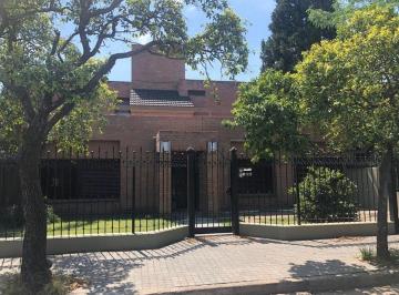 Casa · 249m² · 6 Ambientes · 3 Cocheras · Venta Casa 5 Dorm con Cochera Bajo Palermo