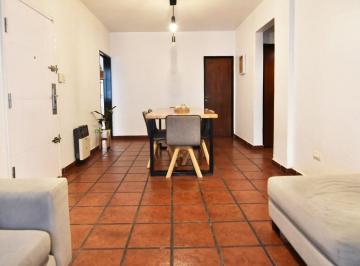 PH · 70m² · 4 Ambientes · 1 Cochera · Venta PH Casa 4 Amb Ituzaingo - Frente con Patio