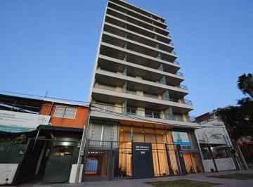 Departamento · 65m² · 2 Ambientes · 1 Cochera · Alquilo Apartamento 1 Dormitorio Gje, Larrañaga