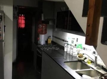 PH · 50m² · 2 Ambientes · 1 Cochera · PH en Venta - 1 Dormitorio 1 Baño - Cochera - 60 m² - Berazategui