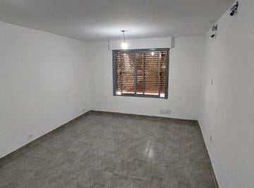 Departamento · 27m² · 1 Ambiente · Departamento Monoambiente en Venta - 1 Baño - 27 m² - Castelar
