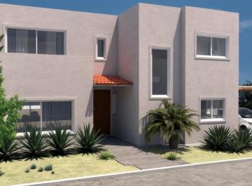 Casa · 219m² · 5 Ambientes · Casa en Venta en Santa Emilia, Pilar del Este, Pilar