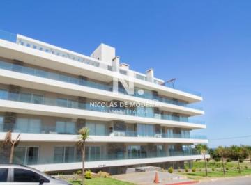 Foto1 · Vende Apartamento de 2 Dorm. en Mansa, Punta del Este a m del Mar