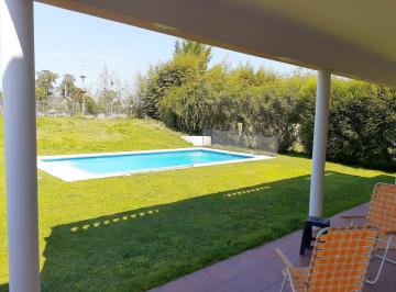 Casa · 166m² · 4 Ambientes · Casa en Venta, 3 Dorm., Barrio San Andres, Villanueva