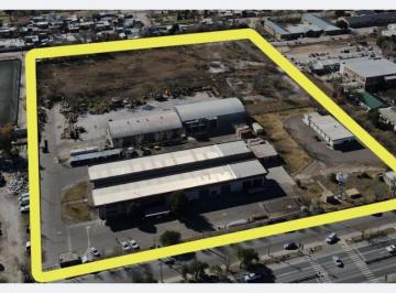 Bodega-Galpón · 42499m² · Nave Industrial en Av Mosconi