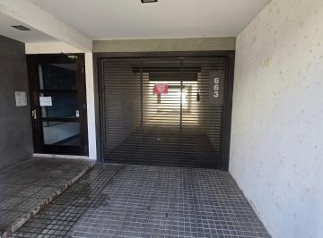 Garage , Córdoba · ¡Doble Cochera en Venta en General Paz con Bauleras y Portón Automático!
