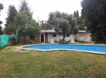 Quinta vacacional · 40m² · 1 Dormitorio · Quinta en Venta en Gonzalez Catan