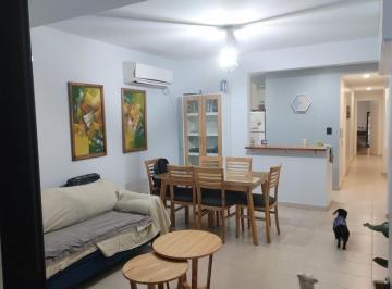 Departamento · 74m² · 3 Ambientes · 1 Cochera · Departamento en Venta - 2 Dorm. 2 Baños - Cochera - 84 m² - Villa Elvira, La Plata
