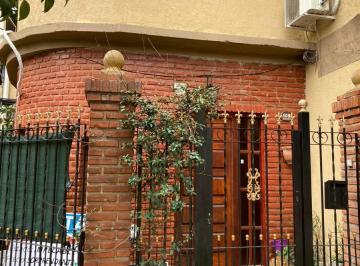 Departamento · 81m² · 4 Ambientes · Departamento en Venta - 3 Dorm. 2 Baños - 120 m² - Ciudadela, Tres de Febrero