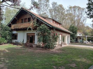 Casa · 284m² · 4 Ambientes · Venta de Casa en Ranelagh
