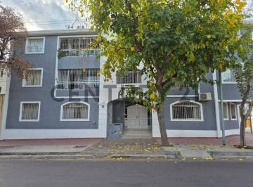 Departamento · 55m² · 5 Ambientes · 1 Cochera · Se Vende Hermoso Departamento en Godoy Cruz