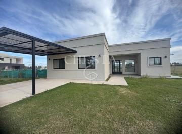 Casa · 200m² · 4 Ambientes · 1 Cochera · Casa en Venta en Monet Barrio Privado, Campana, G. B. a. Zona Norte
