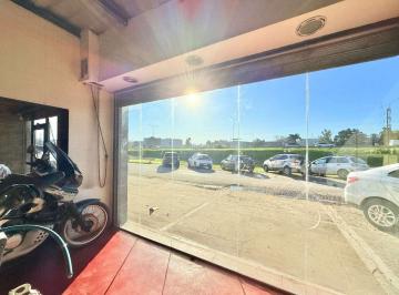 Local comercial · 109m² · 2 Cocheras · Local Alquiler 100 m. Colectora Panamericana Km 51