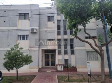 Departamento de 5 ambientes, Godoy Cruz · Departamento Grande 3 Dorm. 2do Piso Escalera