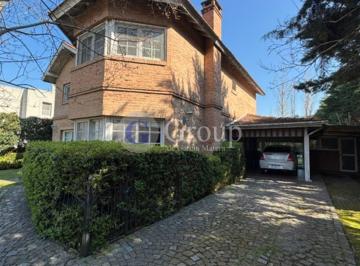 Casa · 220m² · 5 Ambientes · 1 Cochera · Casa en Venta en Senderos 2, Pilar