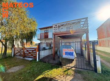 Casa de 3 ambientes, Mar del Tuyú · Venta Duplex Al Frente en Mar del Tuyu 81 E/ 8 y 9 Uf: 2