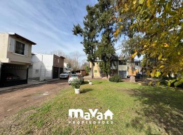 Casa · 55m² · 3 Ambientes · 1 Cochera · Casa Otamendi