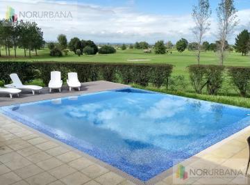 Casa · 1000m² · 9 Ambientes · 3 Cocheras · Casa en Country Jockey Club