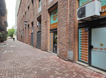 Local comercial · 53m² · 1 Cochera · Local en Venta Forum con Cochera