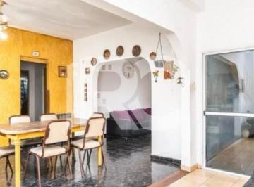 PH · 50m² · 3 Ambientes · PH en Venta de 3 Ambientes San Justo