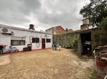 Casa · 88m² · 4 Ambientes · 1 Cochera · Venta / Permuta Casa San Miguel