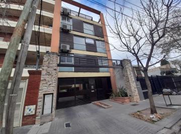 Departamento de 2 ambientes, General San Martín · 2 Amb y Medio con Cochera y Terraza Propia - Proximo Tren San Andres/malaver