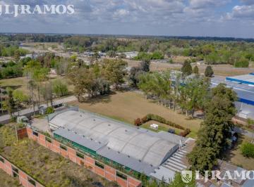 Bodega-Galpón · 1800m² · Terreno - Exaltacion de La Cruz