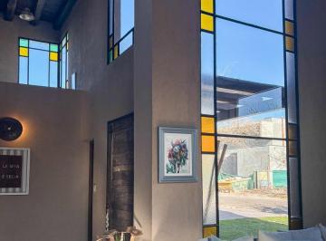 Casa · 318m² · 7 Ambientes · 2 Cocheras · Casa en Venta B. Rincön de Terrada