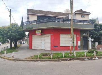 Local comercial · 60m² · Muy Buen Local en Esquina - Banfield