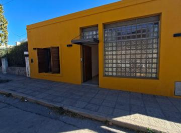Frente · Casa Hermosa en Pleno Centro de Capilla del Monte