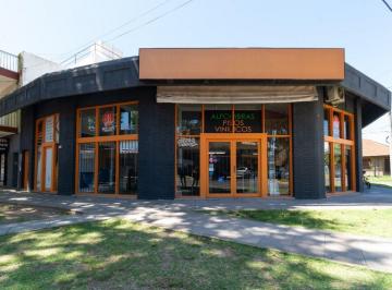 Local comercial · 284m² · 3 Cocheras · Venta Local Comercial en Villa Adelina