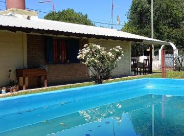 Casa · 85000m² · 2 Dormitorios · 1 Cochera · Santa Maria de Punilla Alquiler Casa 2 Dorm con Pileta