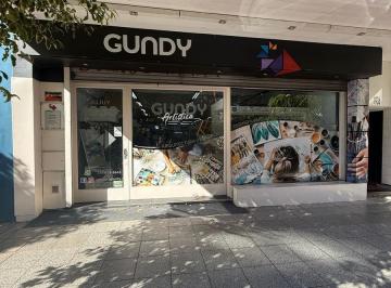 Local comercial · 330m² · 2 Ambientes · Local en Centro
