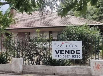 Casa en Venta de 5 ambientes Monte Grande · Oportunidad Chalet Centrico en Monte Grande!