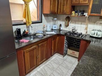 Casa · 120m² · 4 Ambientes · 1 Cochera · Casa 3 Dorm Apta Crédito