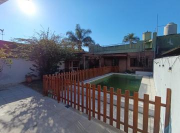 Casa de 5 ambientes, General San Martín · Casa con Pileta y Parque