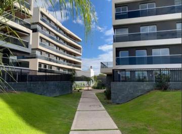 Departamento · 112m² · 4 Ambientes · 1 Cochera · Vendo Depto - 2 Dorm. - Jardín Claret - Complejo Summum, Cordoba