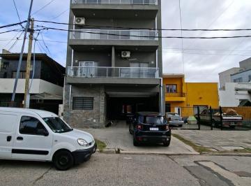 Departamento de 1 ambiente, Lanús · Monoambiente con Cochera