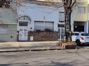 Casa · 230m² · 4 Ambientes · 1 Cochera · Casa en La Plata Para Construcción de Edificio (Uc2)