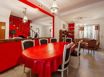 PH · 74m² · 3 Ambientes · 1 Cochera · PH en Venta Duplex en Belgrano