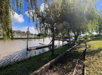 Casa · 255m² · 5 Ambientes · 1 Cochera · Casa en Venta San Benito Villanueva con Vista Al Rio Laguna