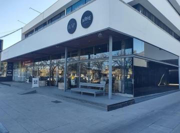Local comercial · 225m² · Alquiler Local Comercial Cerro Las Rosas