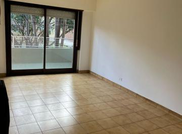 PH · 80m² · 3 Ambientes · 1 Cochera · PH en Alquiler en Munro, 3 Amb con Cochera