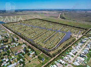 Terreno · 506m² · Terreno en Funes Lakes