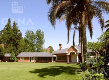 Casa · 285m² · 3 Dormitorios · Casa en Cotos de Alameda - Uspallata y Calchaqui
