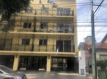 Departamento · 70m² · 3 Ambientes · 1 Cochera · Departamento - S. Isi. - Vias/rolon