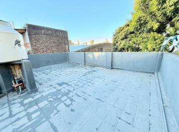 PH · 106m² · 3 Ambientes · 1 Cochera · PH 3 Amb con Terraza y Local Sin Expensas Caseros